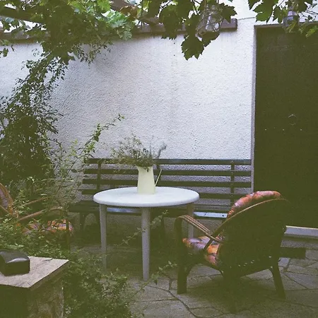Studio On The Square *